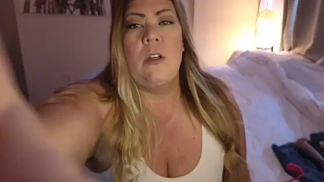 JESS LOVES online show from February 16, 2025, 4:21 pm