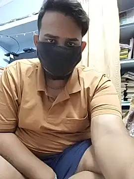 Snapshot of chinmlip chatting on January 17, 2026, 9:29 pm chinmlip online show from January 17, 2026, 9:29 pm