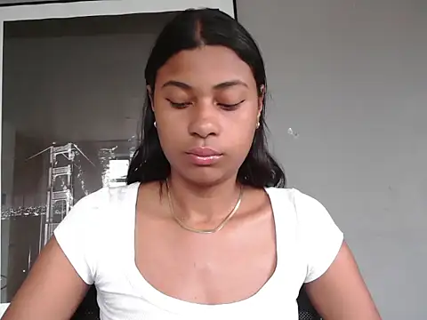 Snapshot of dark_enchantress_ chatting on January 11, 2026, 7:19 pm dark enchantress online show from January 11, 2026, 7:19 pm