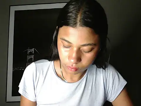 Snapshot of dark_enchantress_ chatting on January 17, 2026, 12:26 am dark enchantress online show from January 17, 2026, 12:26 am