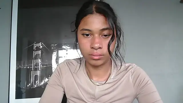 Snapshot of dark_enchantress_ chatting on February 3, 2026, 9:53 pm dark enchantress online show from February 3, 2026, 9:53 pm