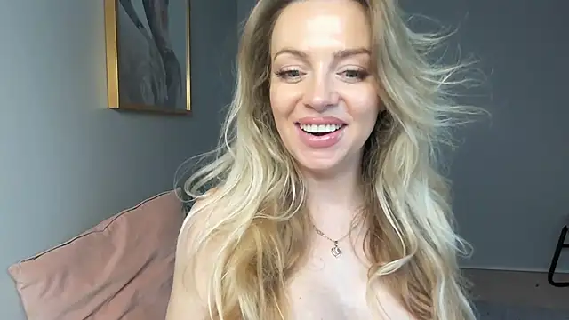 Snapshot of BelieveinEmliy chatting on February 5, 2025, 9:57 am BelieveinEmliy online show from February 5, 2025, 9:57 am