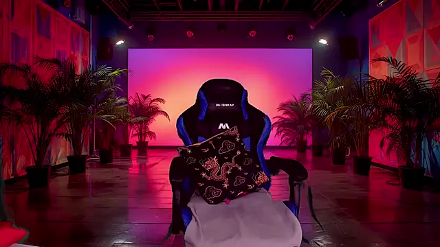 Snapshot of RoseBlooom chatting on October 6, 2025, 3:26 am RoseBlooom online show from October 6, 2025, 3:26 am