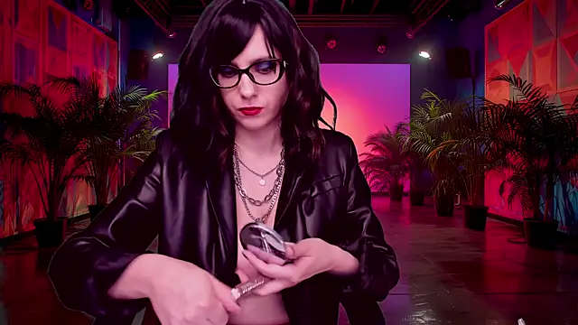 Snapshot of RoseBlooom chatting on October 15, 2025, 3:28 am RoseBlooom online show from October 15, 2025, 3:28 am