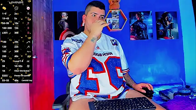 Thomas chubbyxhot online show from November 27, 2025, 3:30 am