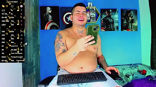 Snapshot of Thomas_chubbyxhot chatting on February 7, 2026, 1:31 am Thomas chubbyxhot online show from February 7, 2026, 1:31 am