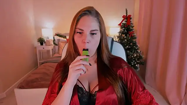 Snapshot of Ellis_Foxy chatting on December 20, 2024, 3:47 am Ellis Foxy online show from December 20, 2024, 3:47 am