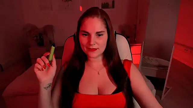 Snapshot of Ellis_Foxy chatting on March 14, 2025, 3:15 am Ellis Foxy online show from March 14, 2025, 3:15 am