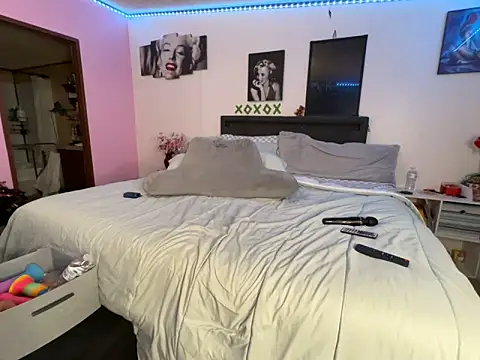 AngelSinz69 online show from November 20, 2025, 1:17 am