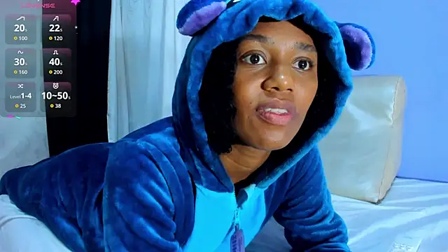 MAILYN ER online show from November 11, 2025, 8:09 pm