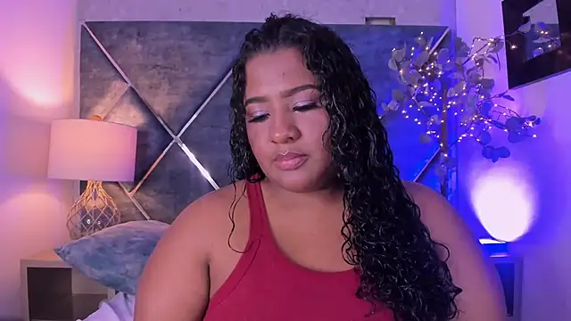 Snapshot of DannaFalco25 chatting on January 4, 2025, 2:56 pm DannaFalco25 online show from January 4, 2025, 2:56 pm
