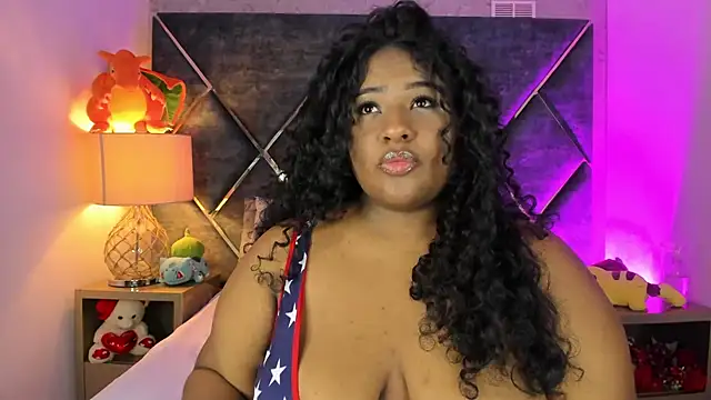 Snapshot of DannaFalco25 chatting on October 1, 2025, 8:48 pm DannaFalco25 online show from October 1, 2025, 8:48 pm