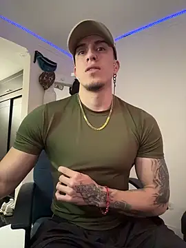 Snapshot of strongboy_ chatting on March 20, 2026, 6:13 pm strongboy online show from March 20, 2026, 6:13 pm