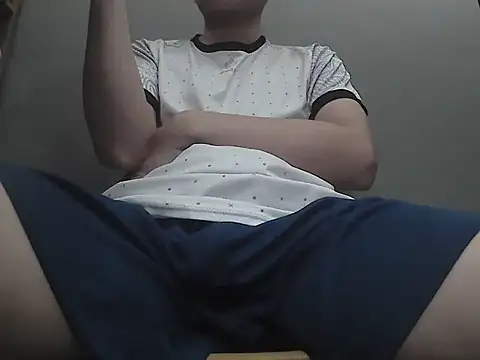 Snapshot of Enda_21 chatting on September 26, 2025, 6:39 am Enda 21 online show from September 26, 2025, 6:39 am