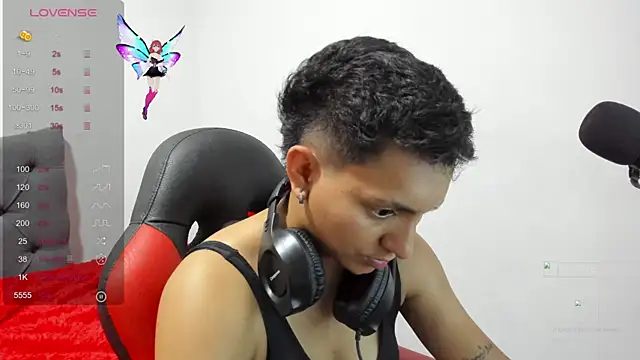 Snapshot of julya_smith69 chatting on September 24, 2025, 10:57 pm julya smith69 online show from September 24, 2025, 10:57 pm