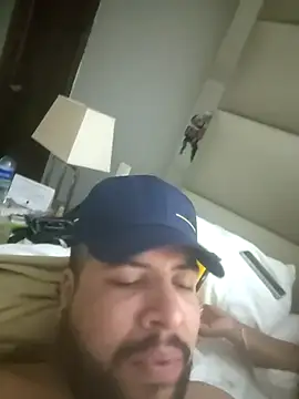 eljefe1119 online show from August 2, 2026, 6:23 am