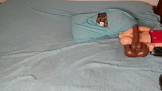 Snapshot of butterflyass_queen chatting on March 13, 2026, 2:40 am butterflyass queen online show from March 13, 2026, 2:40 am