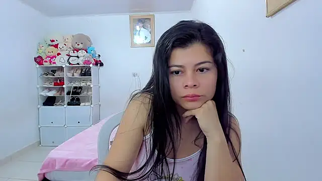 sweetnia online show from November 28, 2025, 1:36 pm