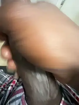 Snapshot of little0245 chatting on September 8, 2025, 9:58 pm little0245 online show from September 8, 2025, 9:58 pm