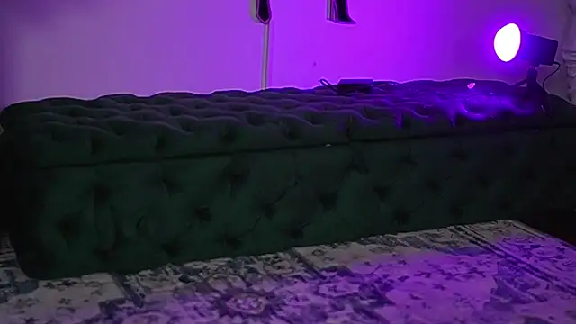 Snapshot of Katyerave chatting on February 6, 2026, 8:12 pm Katyerave online show from February 6, 2026, 8:12 pm