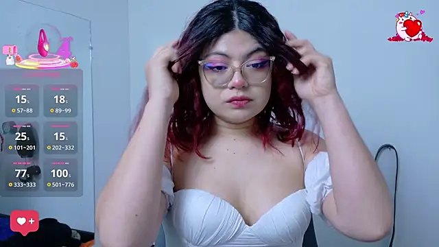 Catwhite  online show from March 13, 2025, 12:02 pm