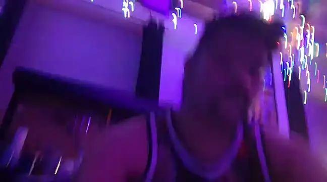 Snapshot of LumberJockMan chatting on February 15, 2025, 1:31 am LumberJockMan online show from February 15, 2025, 1:31 am