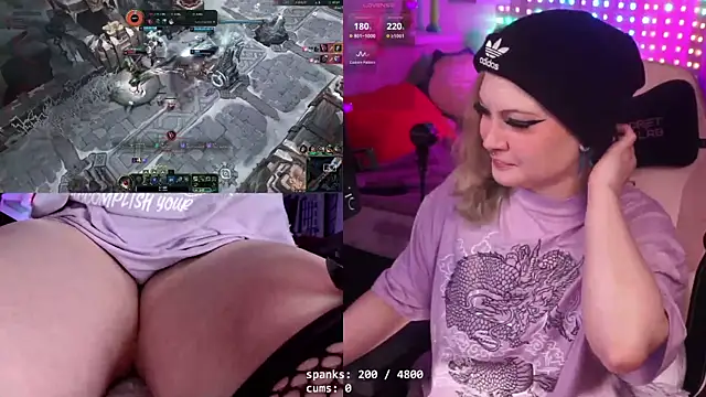 Snapshot of evamila chatting on March 23, 2025, 4:27 am evamila online show from March 23, 2025, 4:27 am