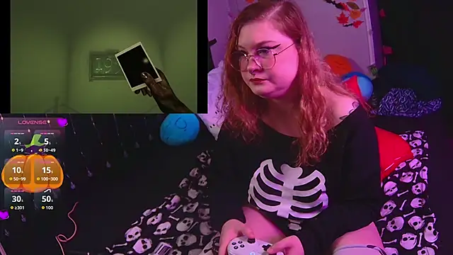 Snapshot of evamila chatting on October 15, 2025, 11:27 pm evamila online show from October 15, 2025, 11:27 pm