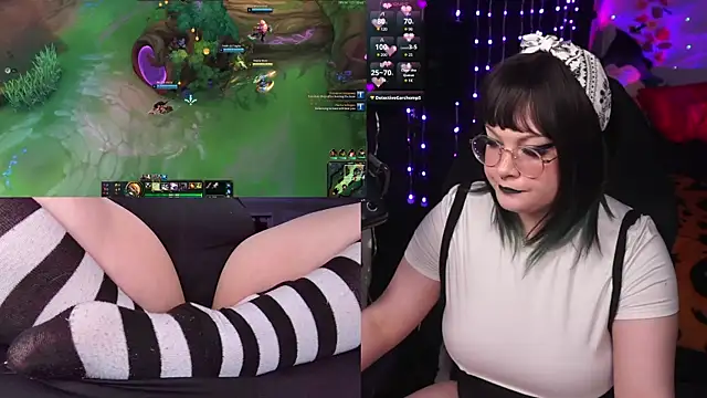 Snapshot of evamila chatting on November 7, 2025, 1:05 am evamila online show from November 7, 2025, 1:05 am