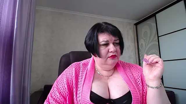 JuicyLady Di online show from October 21, 2025, 8:26 am