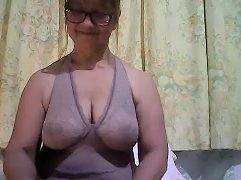 Snapshot of ScorpionLove12 chatting on December 17, 2025, 11:00 pm ScorpionLove12 online show from December 17, 2025, 11:00 pm