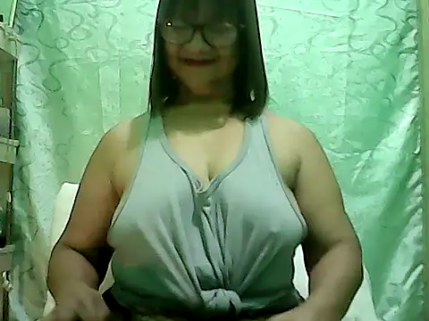 Snapshot of ScorpionLove12 chatting on February 21, 2026, 5:47 pm ScorpionLove12 online show from February 21, 2026, 5:47 pm