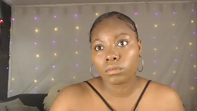 Snapshot of agatha_prime chatting on February 18, 2026, 8:05 pm agatha prime online show from February 18, 2026, 8:05 pm