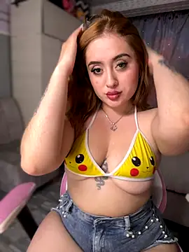 Snapshot of Sam_Thompsoon_ chatting on September 9, 2025, 2:44 am Sam Thompsoon online show from September 9, 2025, 2:44 am