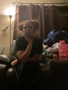 Snapshot of bustybunny25 chatting on February 17, 2025, 6:42 am bustybunny25 online show from February 17, 2025, 6:42 am