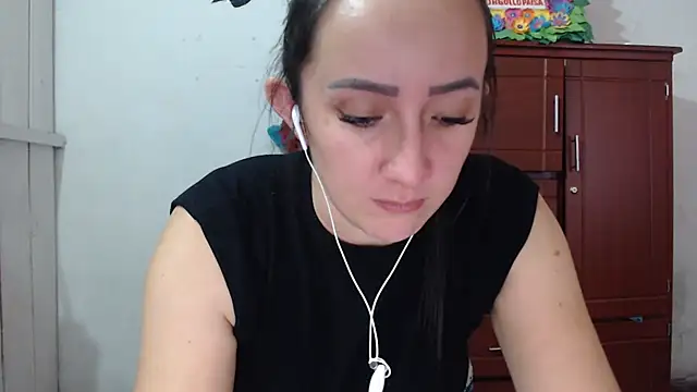 Snapshot of DeepAnal07 chatting on November 12, 2025, 5:02 pm DeepAnal07 online show from November 12, 2025, 5:02 pm