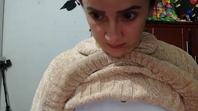 Snapshot of DeepAnal07 chatting on December 14, 2025, 3:45 am DeepAnal07 online show from December 14, 2025, 3:45 am