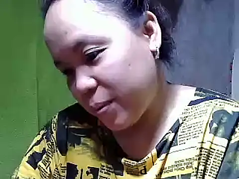 Snapshot of hotcastlexxx chatting on October 1, 2025, 2:12 pm hotcastlexxx online show from October 1, 2025, 2:12 pm
