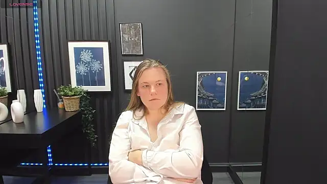 JadeSoft online show from February 22, 2025, 5:24 pm