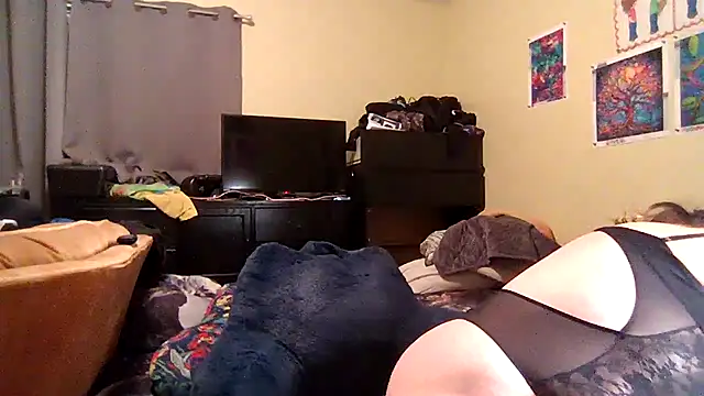 newfieocean online show from November 9, 2025, 3:49 am