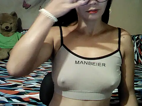 Mia Rein online show from June 11, 2026, 6:00 am