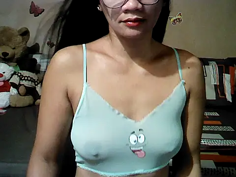 Mia Rein online show from July 6, 2026, 1:30 pm