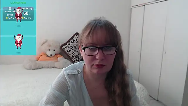 Snapshot of MargotLot chatting on February 14, 2026, 6:10 am MargotLot online show from February 14, 2026, 6:10 am