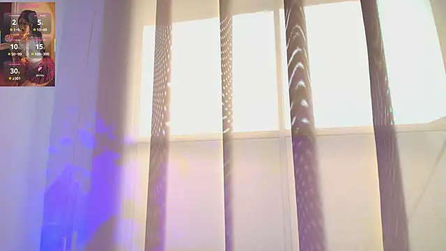 Pleasure Vibes23 online show from December 5, 2025, 1:31 pm