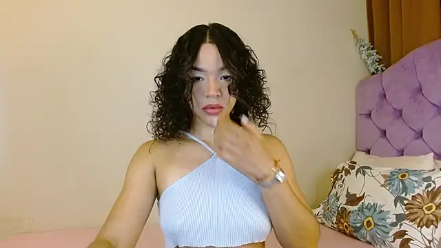 kiarablue online show from February 17, 2026, 12:51 am