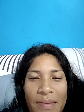 Snapshot of prettyyoung_mom23 chatting on September 9, 2025, 2:38 pm prettyyoung mom23 online show from September 9, 2025, 2:38 pm