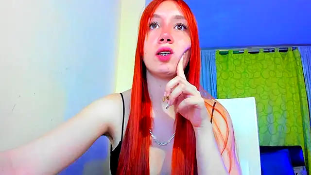 Snapshot of horny__molly_ chatting on December 18, 2024, 2:21 am horny molly online show from December 18, 2024, 2:21 am