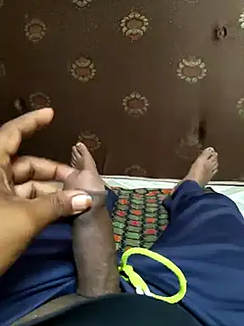 Snapshot of Gopal1243 chatting on December 13, 2024, 4:05 pm Gopal1243 online show from December 13, 2024, 4:05 pm