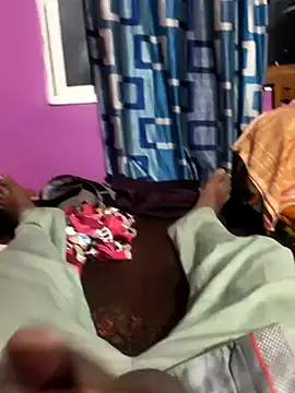 Snapshot of Gopal1243 chatting on February 3, 2025, 4:52 pm Gopal1243 online show from February 3, 2025, 4:52 pm