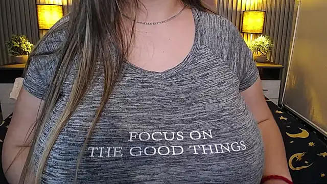 Snapshot of dafne_hss chatting on December 4, 2024, 5:11 pm dafne hss online show from December 4, 2024, 5:11 pm